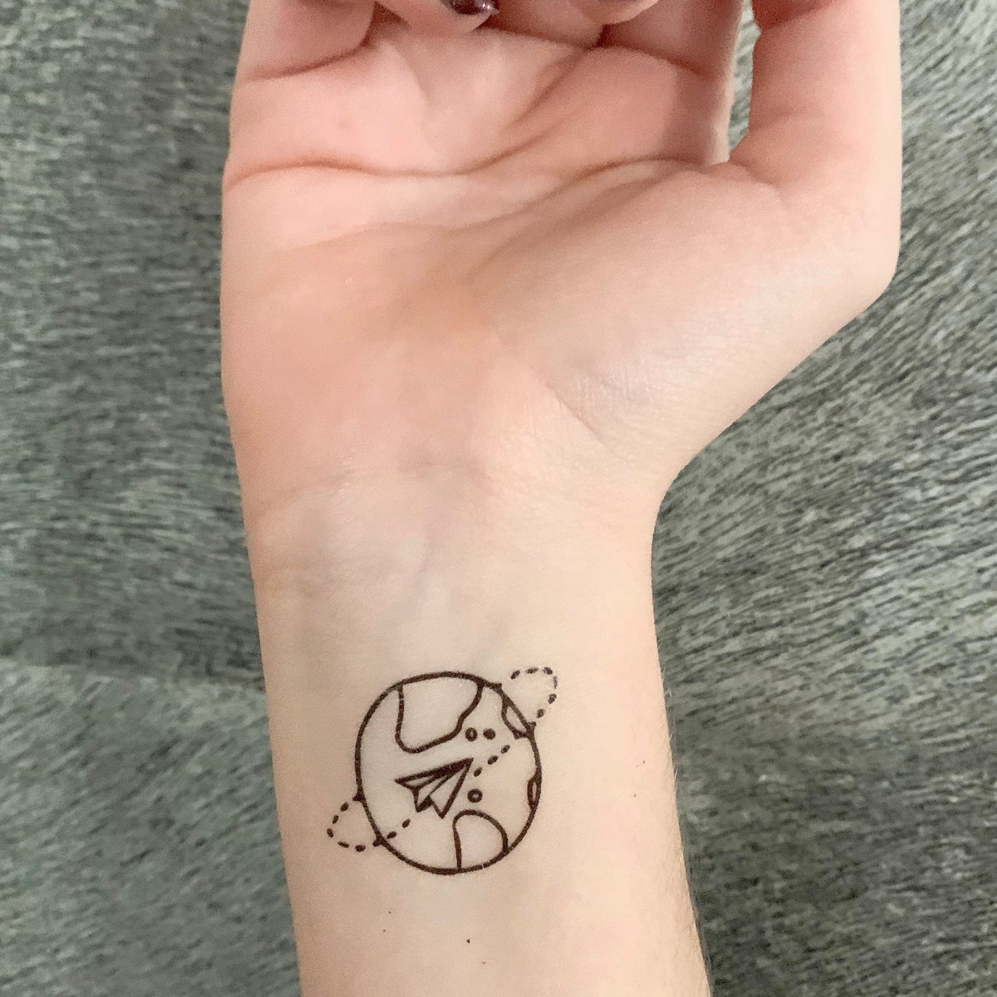 Travel Earth (set of 2) - Temporary Tattoo