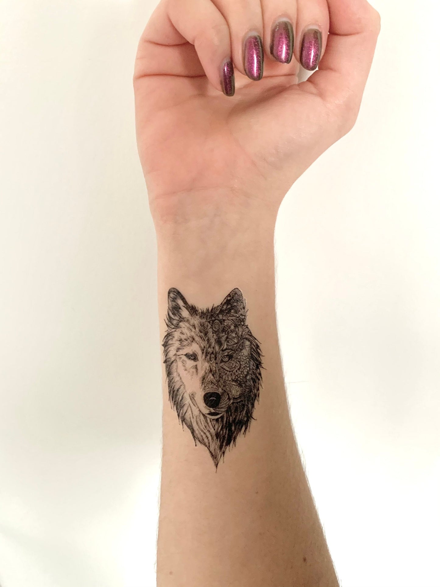 Wolf Art (set of 2) - Temporary Tattoo