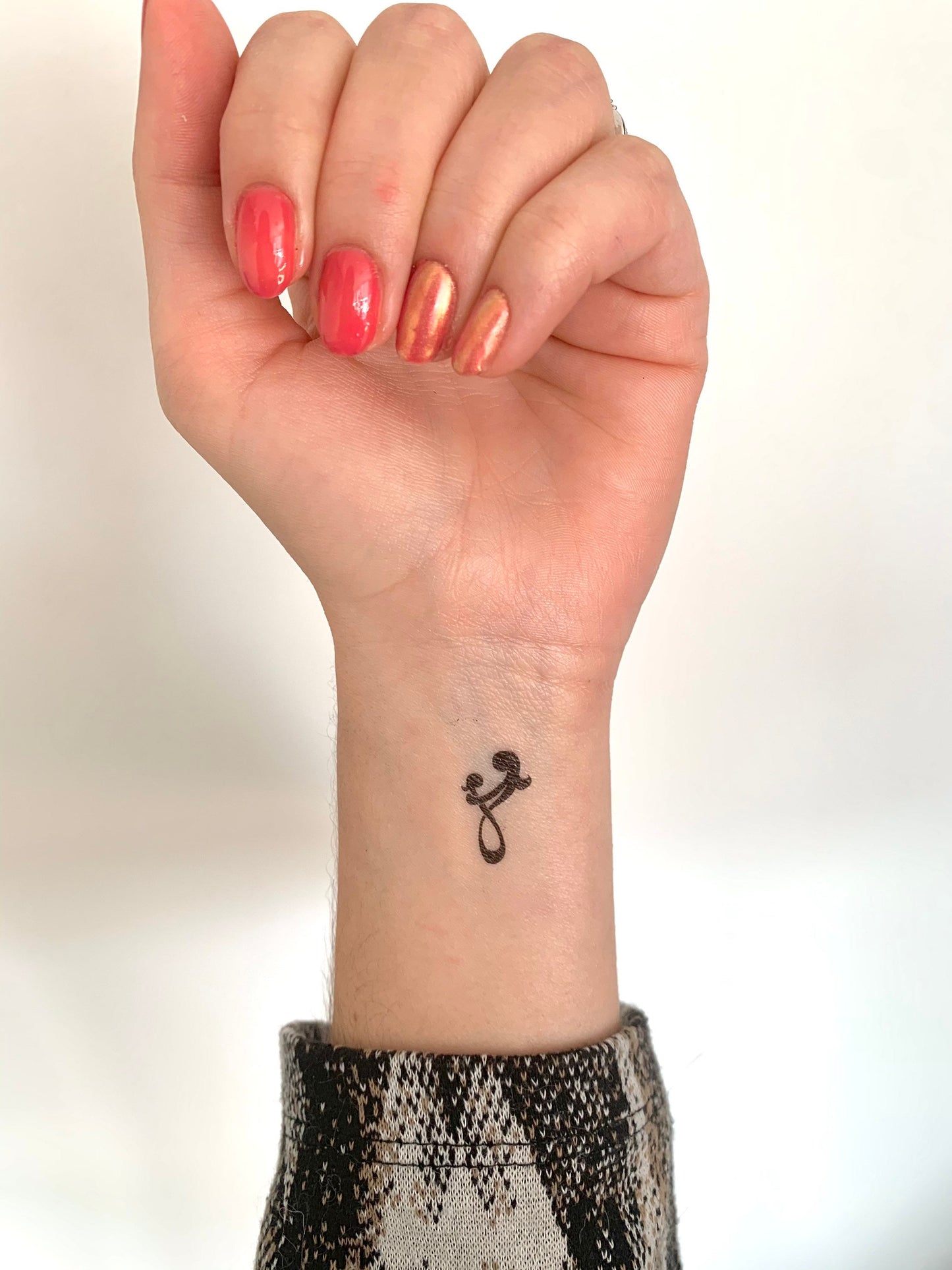 Mother Child Symbol (set of 2) - Temporary Tattoo