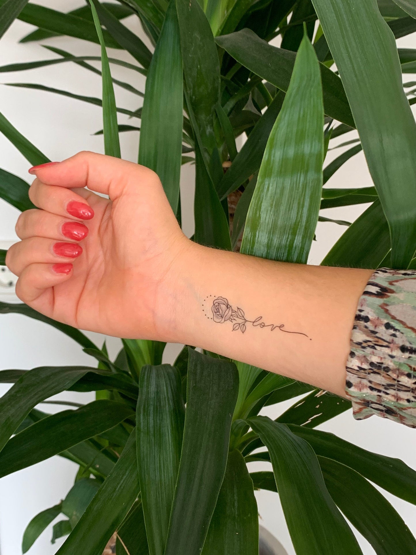 Love Rose (set of 2) - Temporary Tattoo