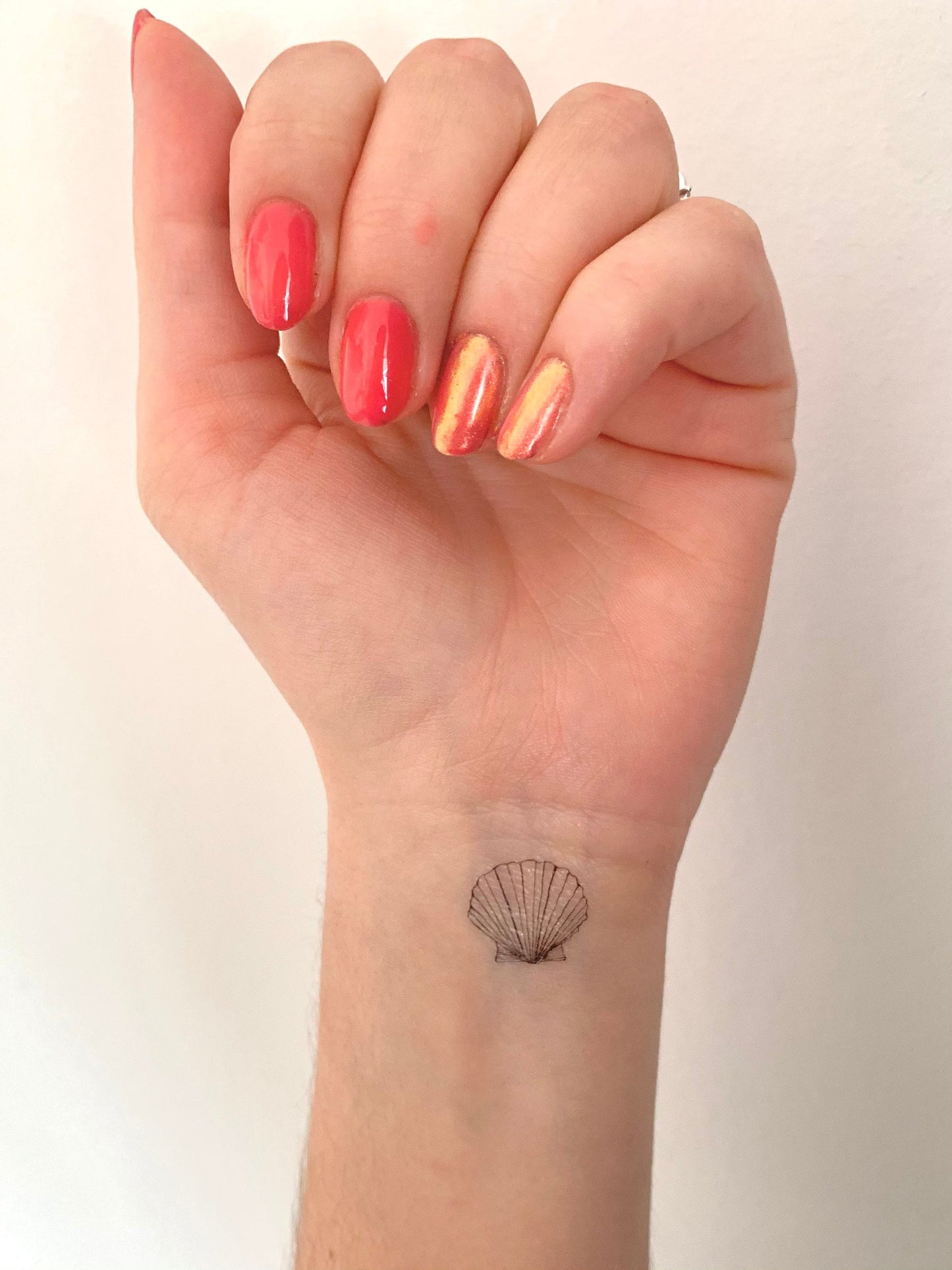 Shell (set of 2) - Temporary Tattoo